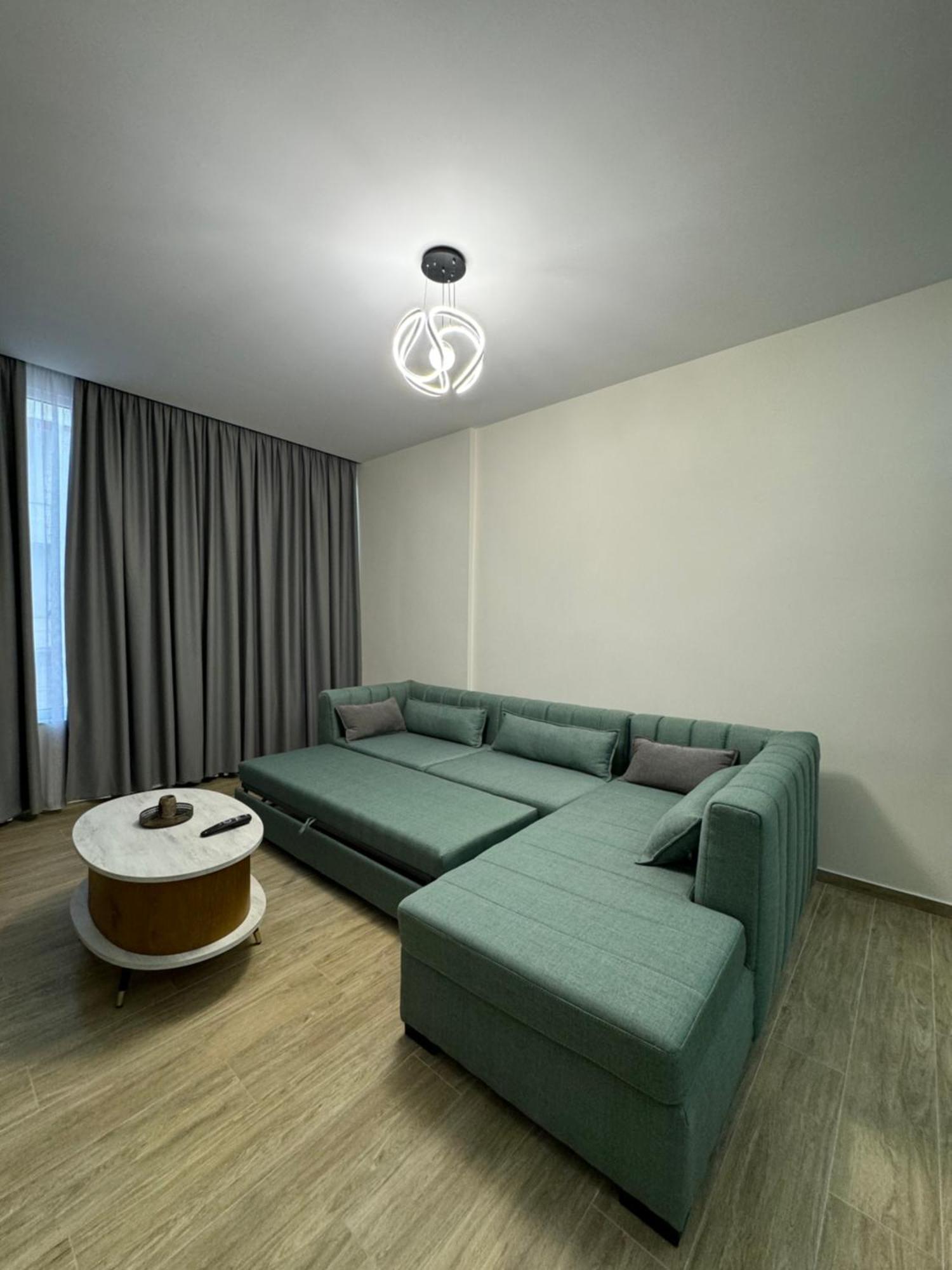 Isla'S Luxurious Seaside Apartments Дуррес Екстер'єр фото